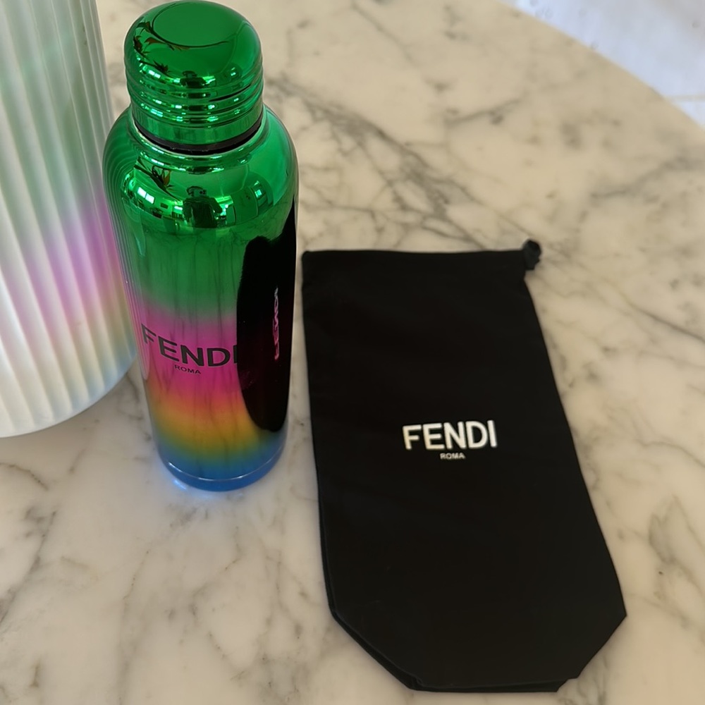 NEW FENDI - Picture 3 of 3